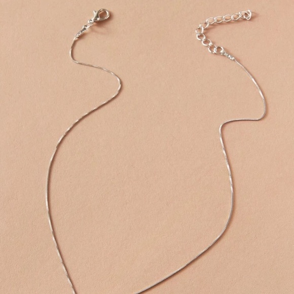 🌙 Lovely Boho Celestial Crescent Moon Rhinestone necklace ⭐️ - Picture 2 of 3